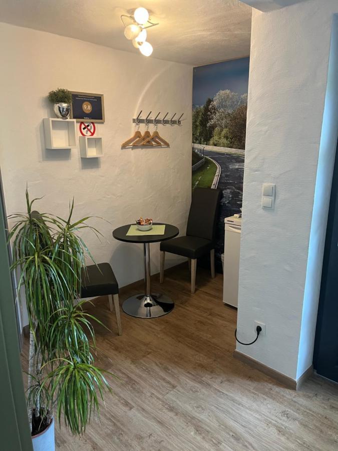 Gaestezimmer Melina Am Nuerburgring Adenau Exteriér fotografie